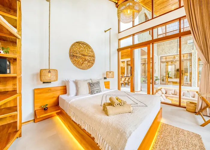 Orlando - Brand New 9br Jacuzzi Cinema Villa *